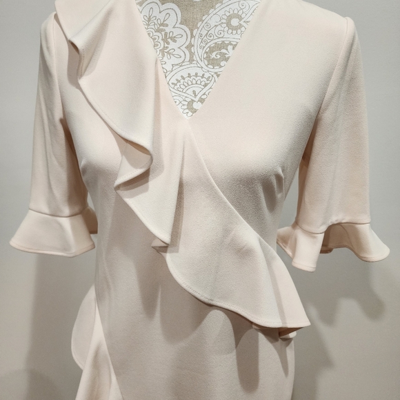 Light Peach Calvin Klein Dress Size 6 - Picture 6 of 8